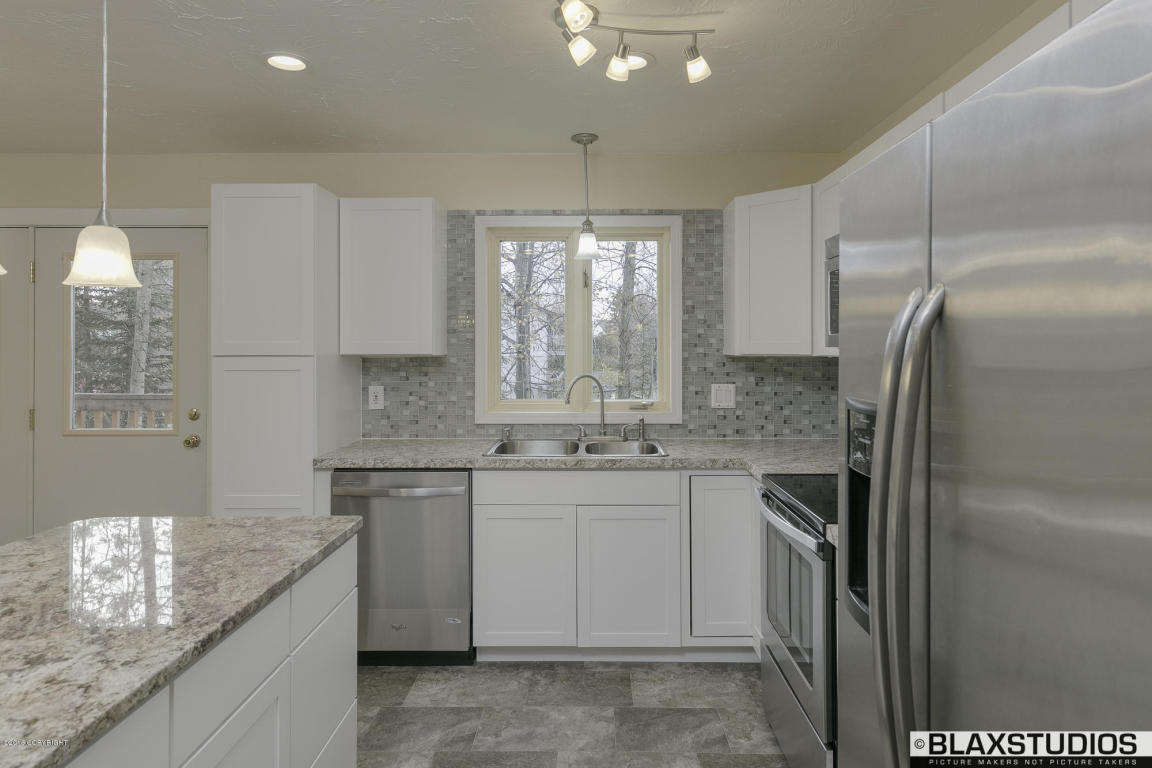 7350 Christopher Cir, Anchorage, AK 99507 photo 8