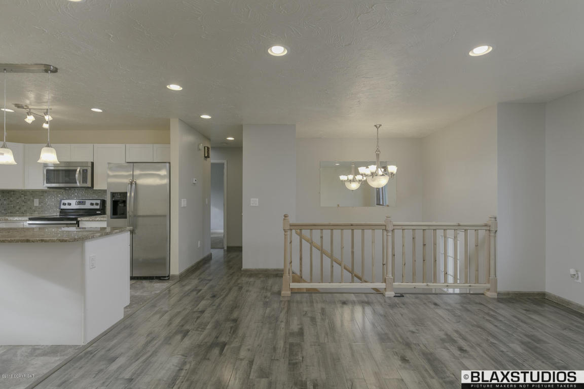 7350 Christopher Cir, Anchorage, AK 99507 photo 3
