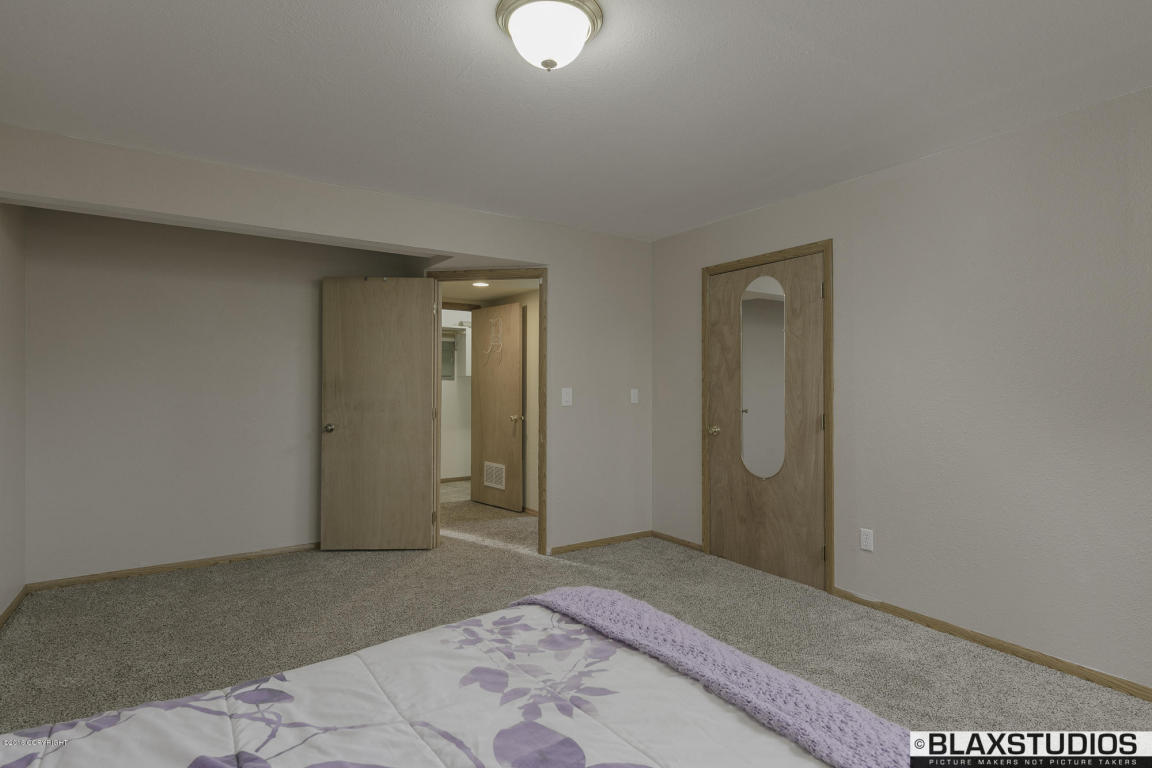7350 Christopher Cir, Anchorage, AK 99507 photo 17