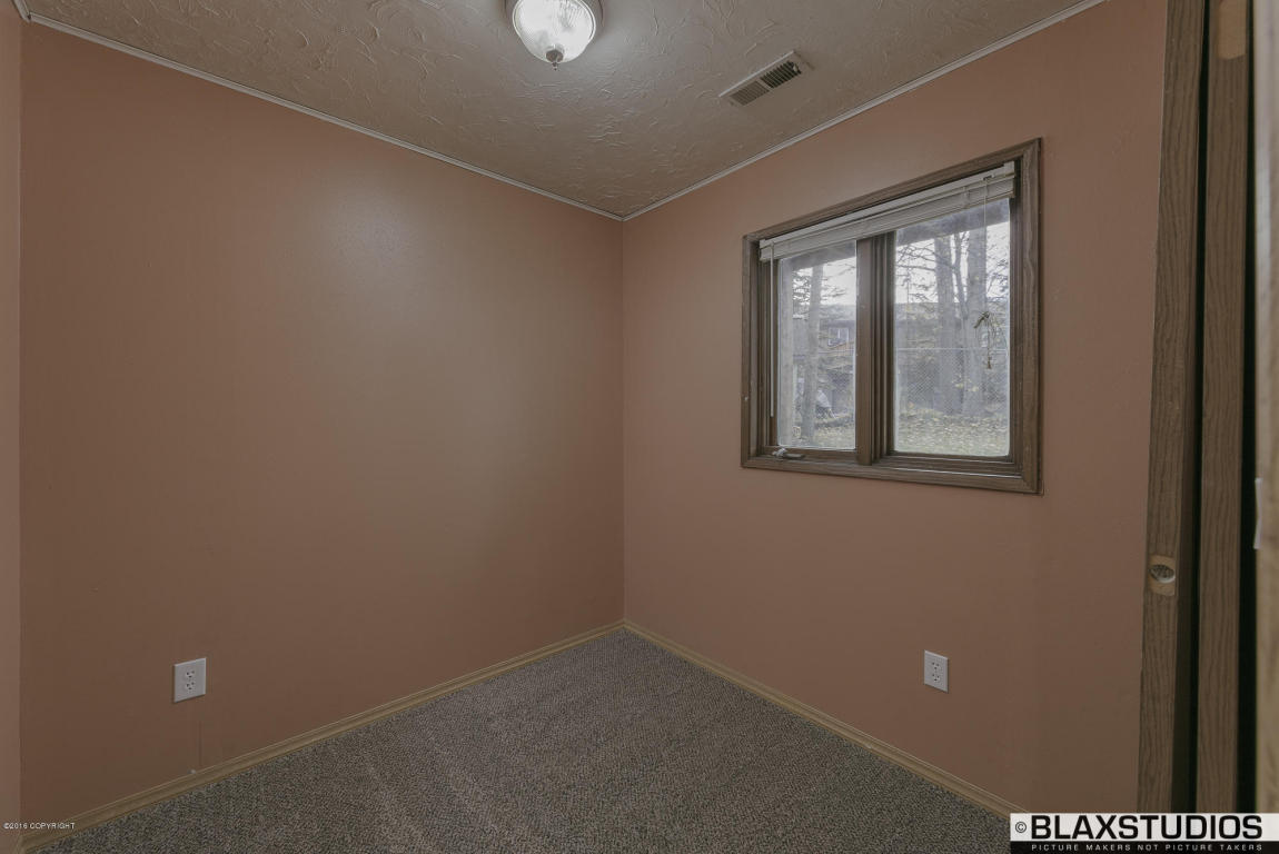 7350 Christopher Cir, Anchorage, AK 99507 photo 23