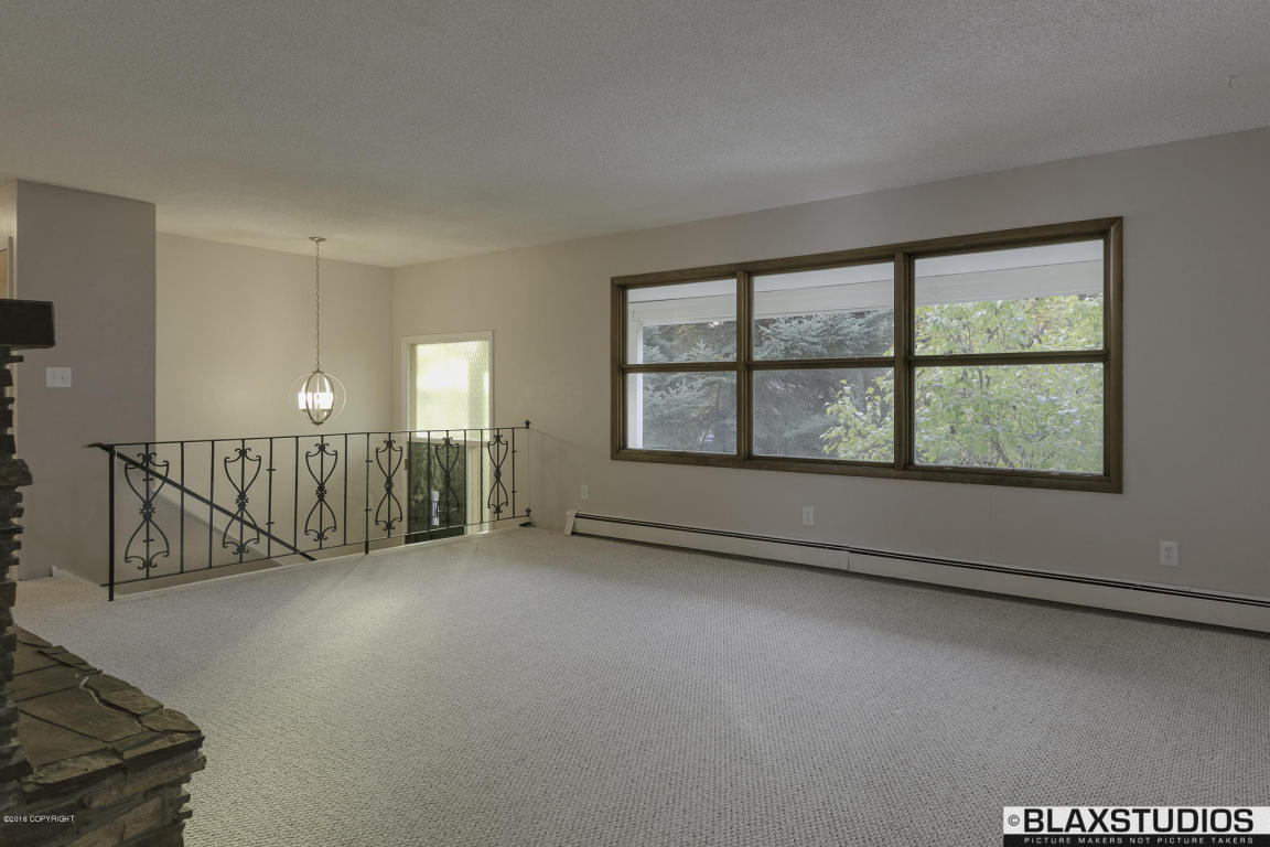 1667 Stanton Ave, Anchorage, AK 99508 photo 5