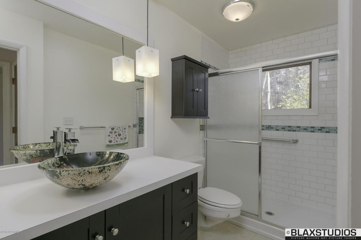 1667 Stanton Ave, Anchorage, AK 99508 photo 15