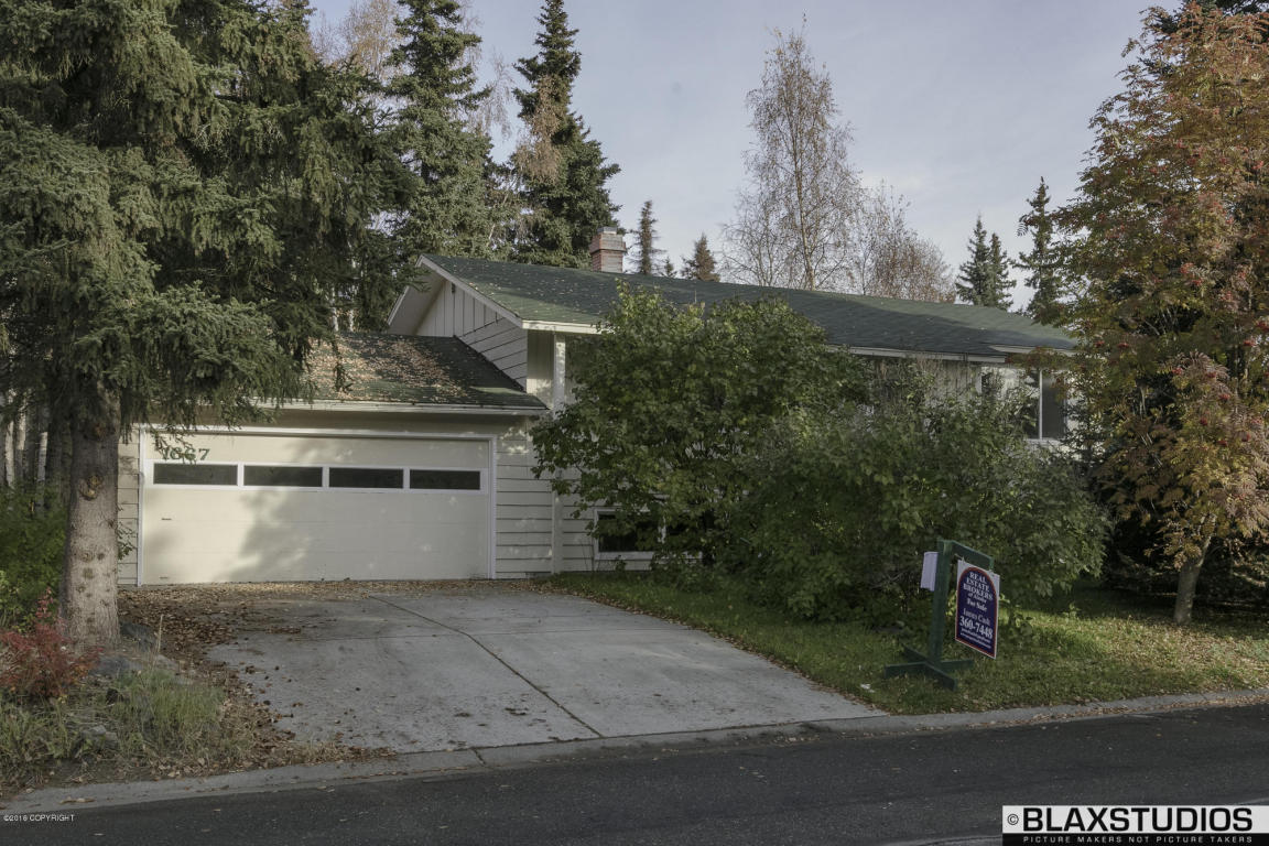 1667 Stanton Ave, Anchorage, AK 99508 photo 1