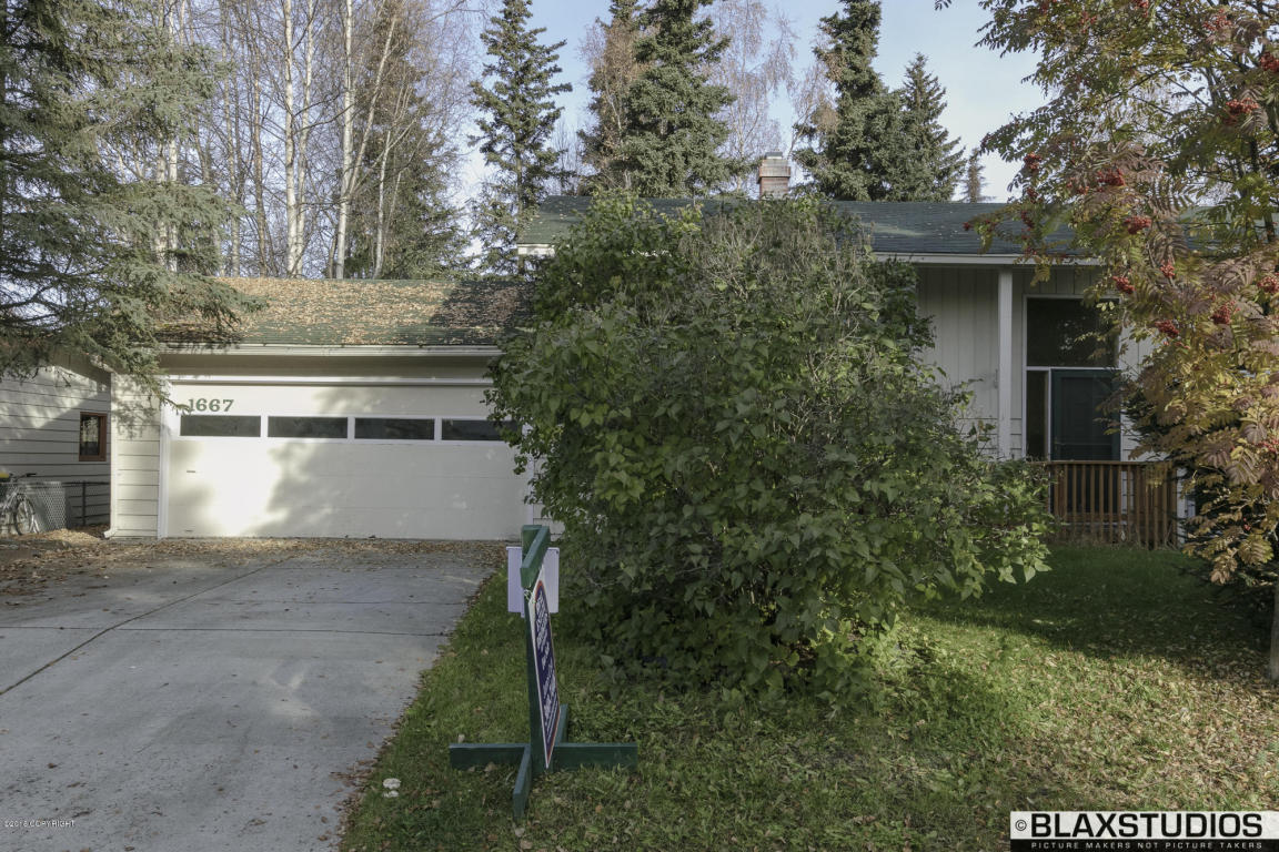 1667 Stanton Ave, Anchorage, AK 99508 photo 2