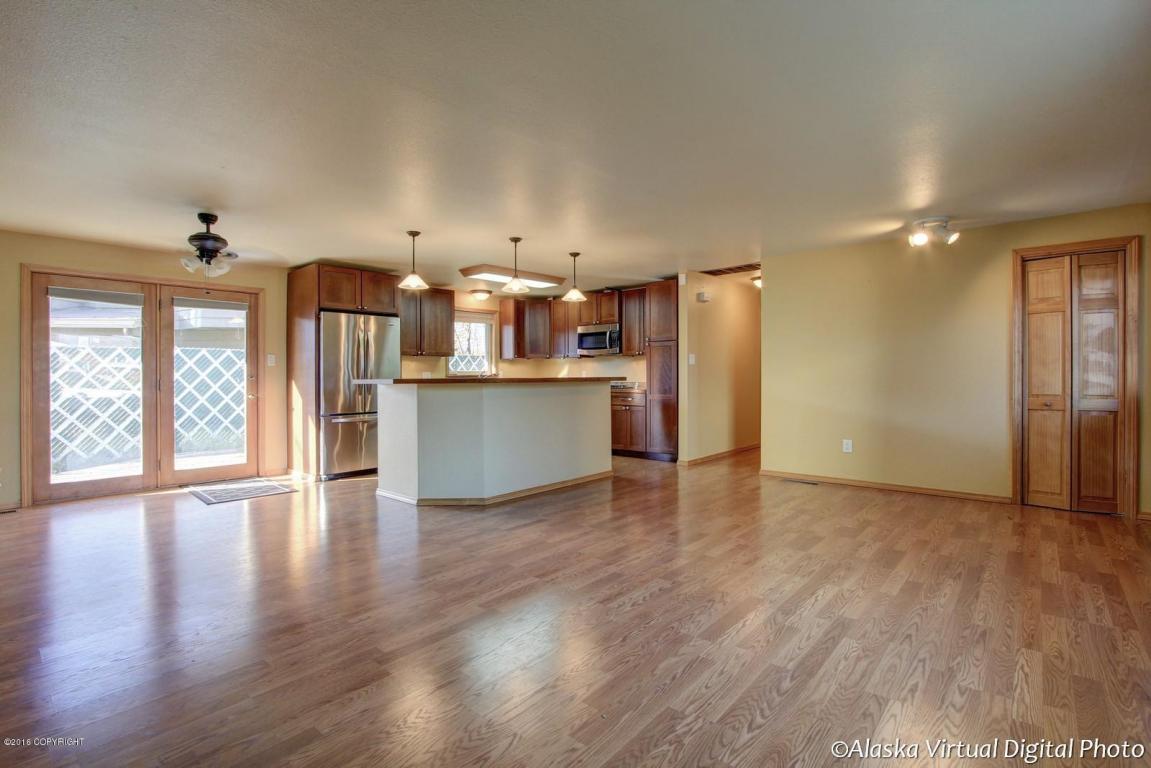 2902 Sheldon Jackson St, Anchorage, AK 99508 photo 8