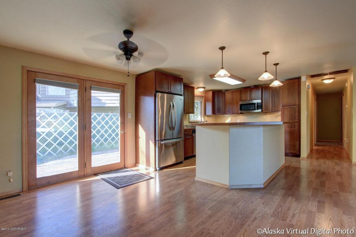 2902 Sheldon Jackson St, Anchorage, AK 99508 photo 10