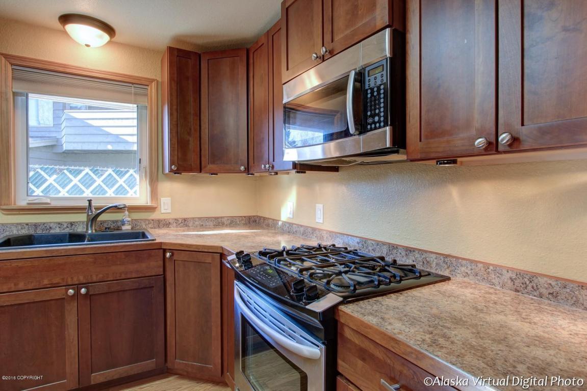 2902 Sheldon Jackson St, Anchorage, AK 99508 photo 13