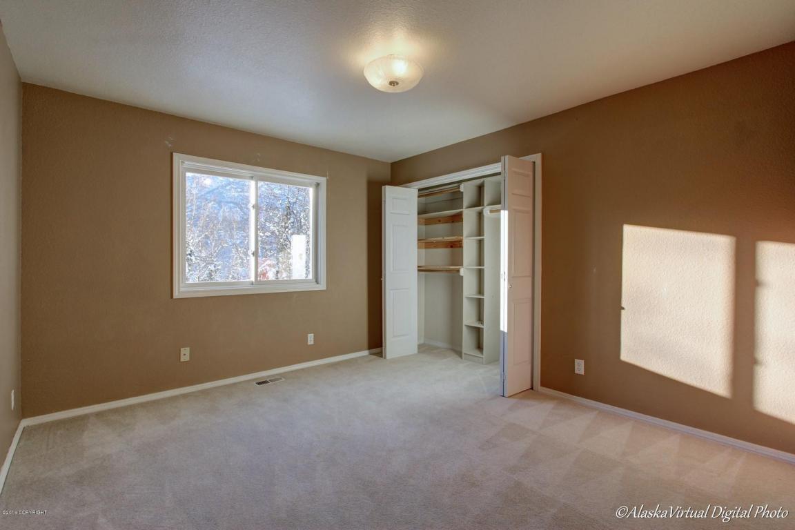 19200 Babrof Dr, Eagle River, AK 99577 photo 20