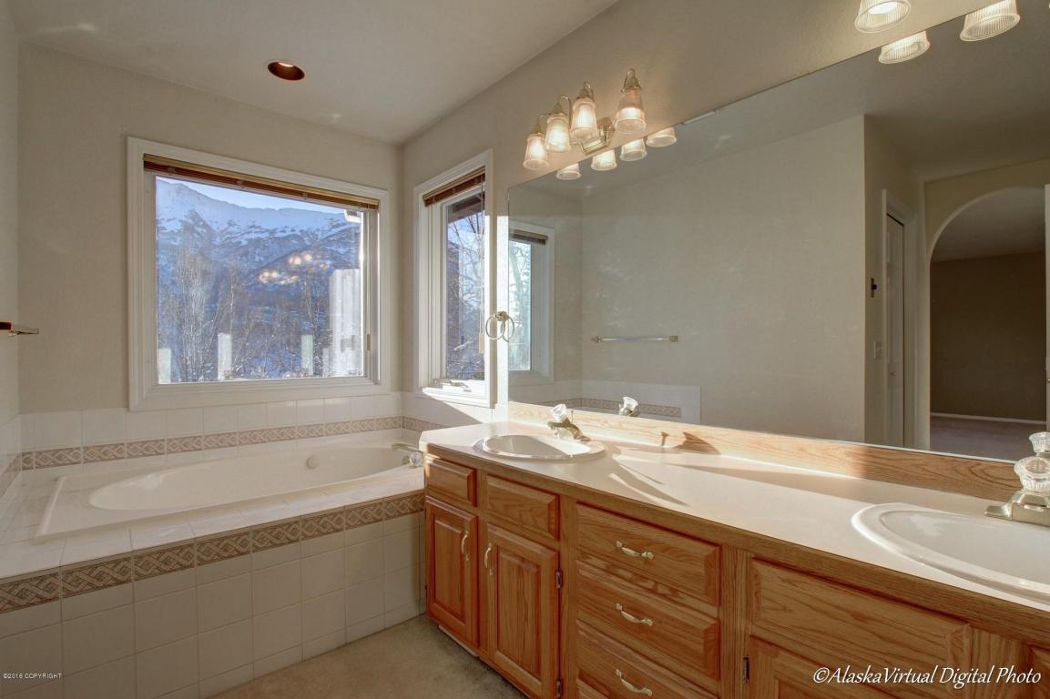 19200 Babrof Dr, Eagle River, AK 99577 photo 25
