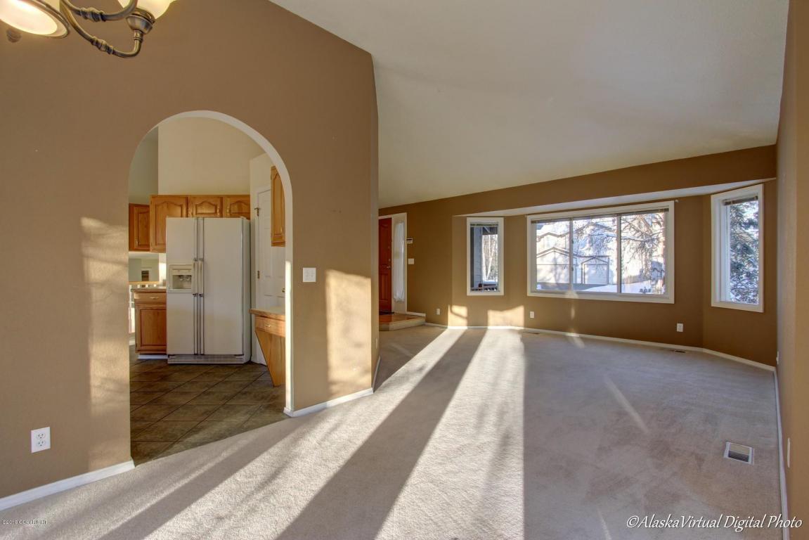 19200 Babrof Dr, Eagle River, AK 99577 photo 11