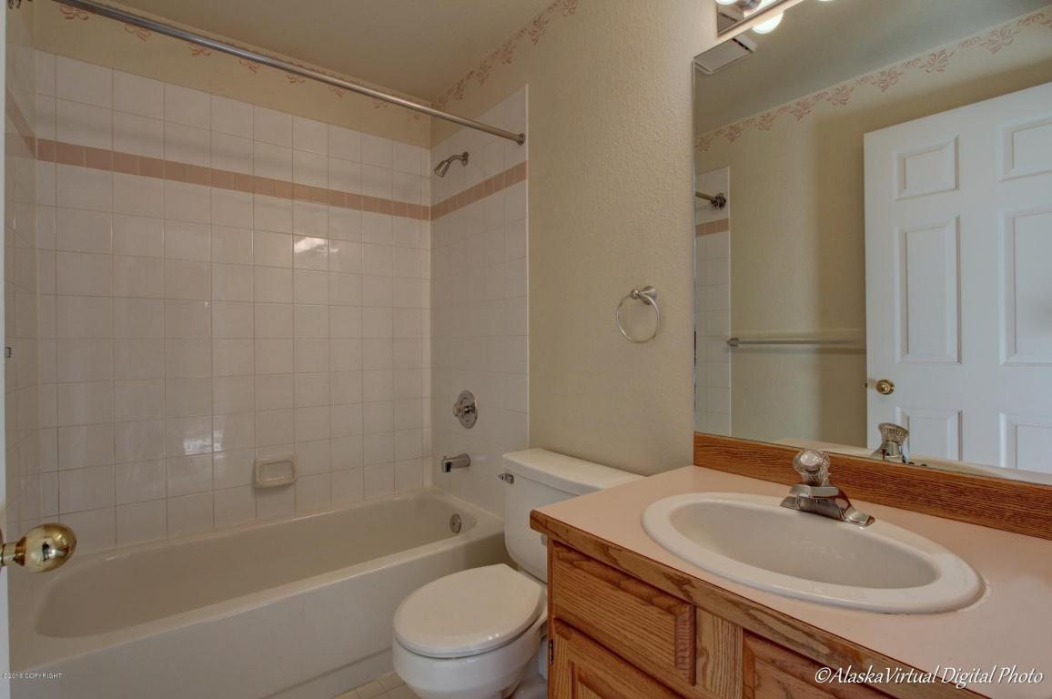 19200 Babrof Dr, Eagle River, AK 99577 photo 21
