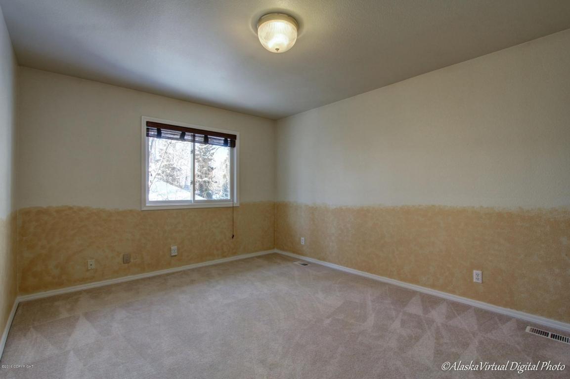 19200 Babrof Dr, Eagle River, AK 99577 photo 30