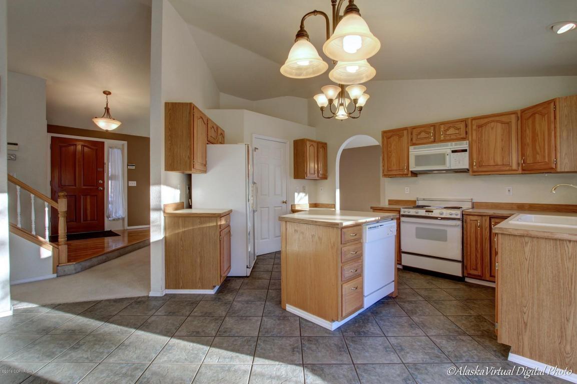 19200 Babrof Dr, Eagle River, AK 99577 photo 16