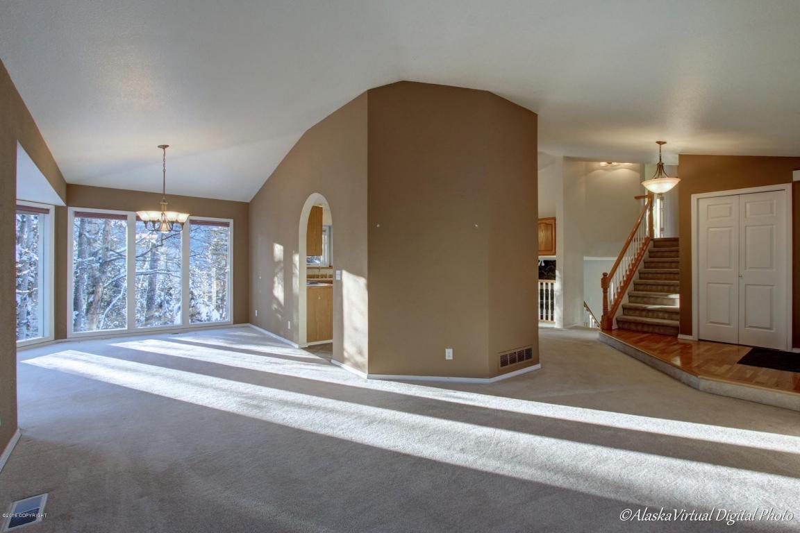 19200 Babrof Dr, Eagle River, AK 99577 photo 9