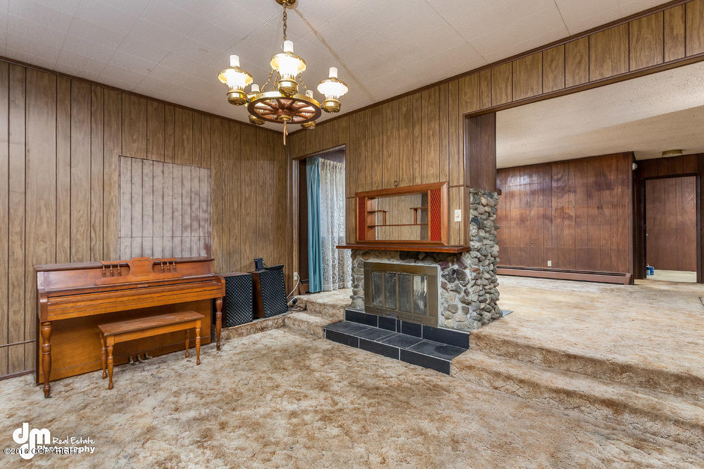 16606 Davis St, Eagle River, AK 99577 photo 5