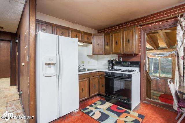 16606 Davis St, Eagle River, AK 99577 photo 7