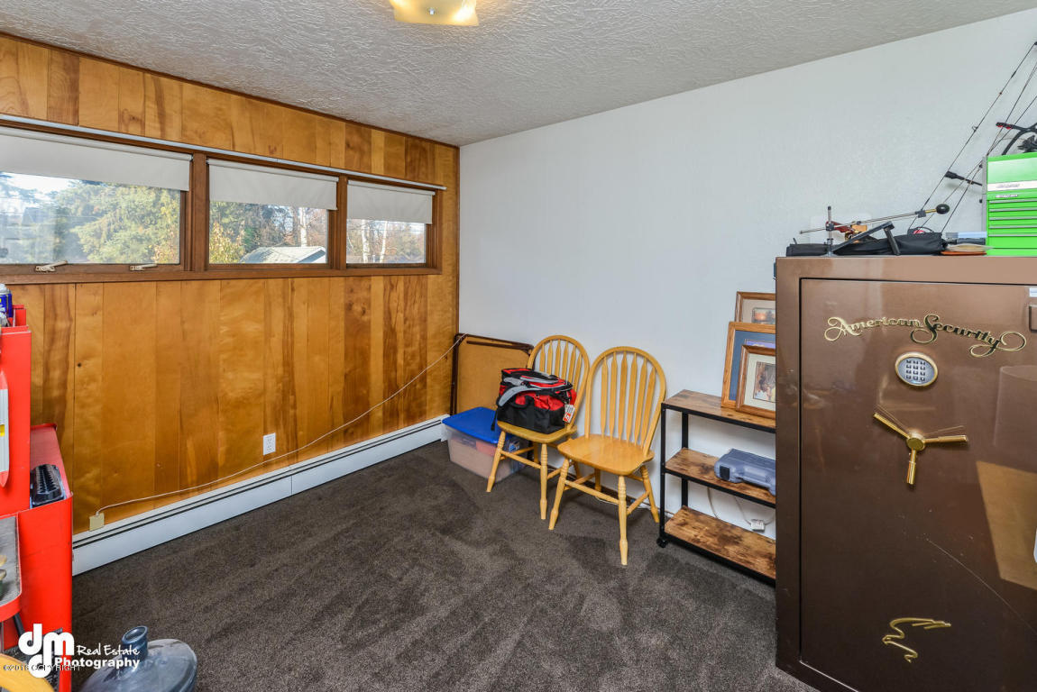 3830 James Dr, Anchorage, AK 99504 photo 20