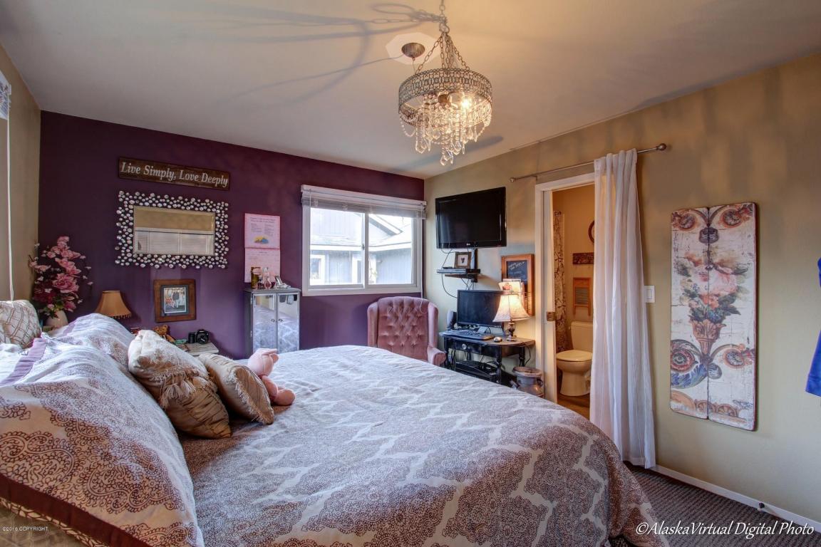 18240 Clear Falls Cir, Eagle River, AK 99577 photo 13