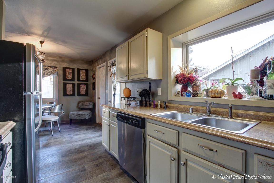 18240 Clear Falls Cir, Eagle River, AK 99577 photo 11