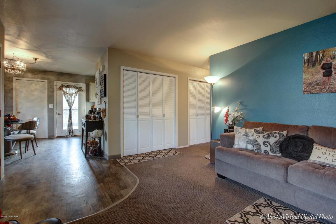 18240 Clear Falls Cir, Eagle River, AK 99577 photo 4