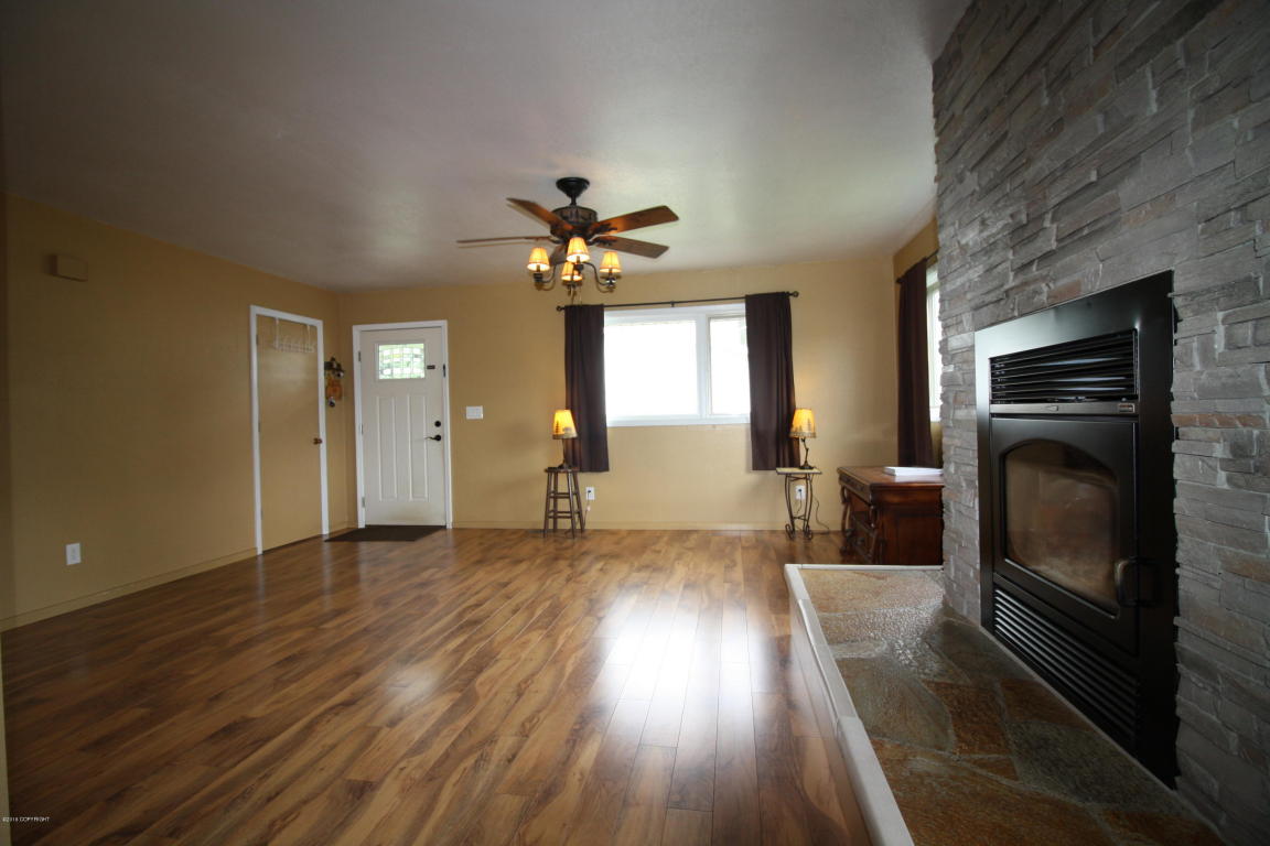 8230 E 10th Ave, Anchorage, AK 99504 photo 27