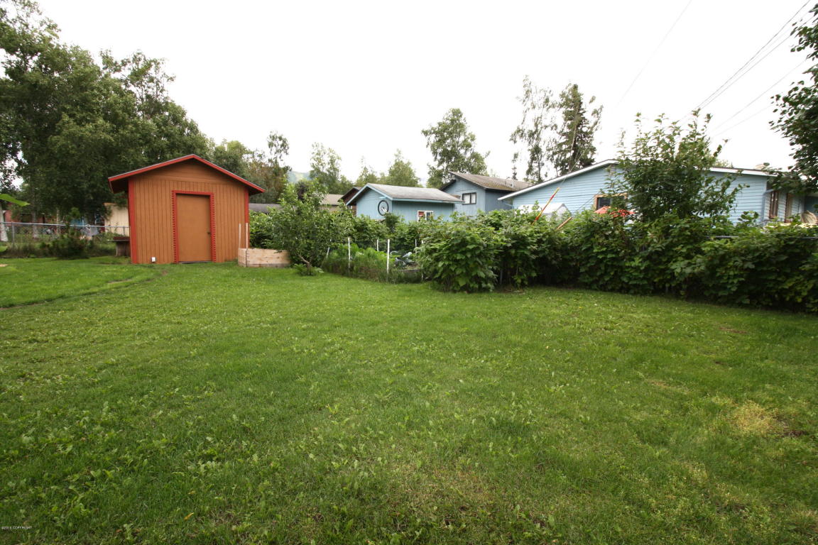 8230 E 10th Ave, Anchorage, AK 99504 photo 15