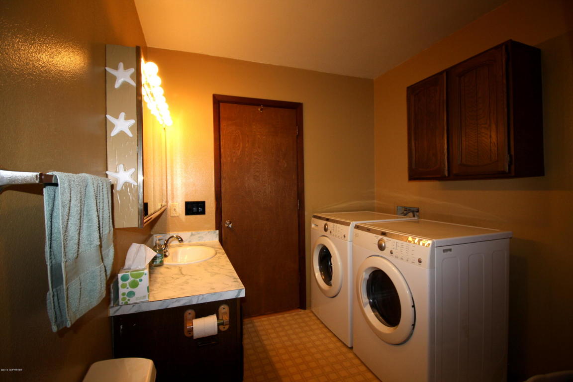 8230 E 10th Ave, Anchorage, AK 99504 photo 29