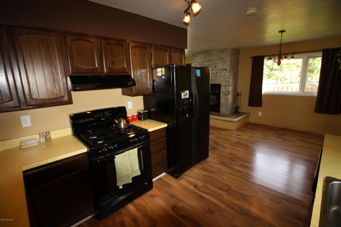 8230 E 10th Ave, Anchorage, AK 99504 photo 40