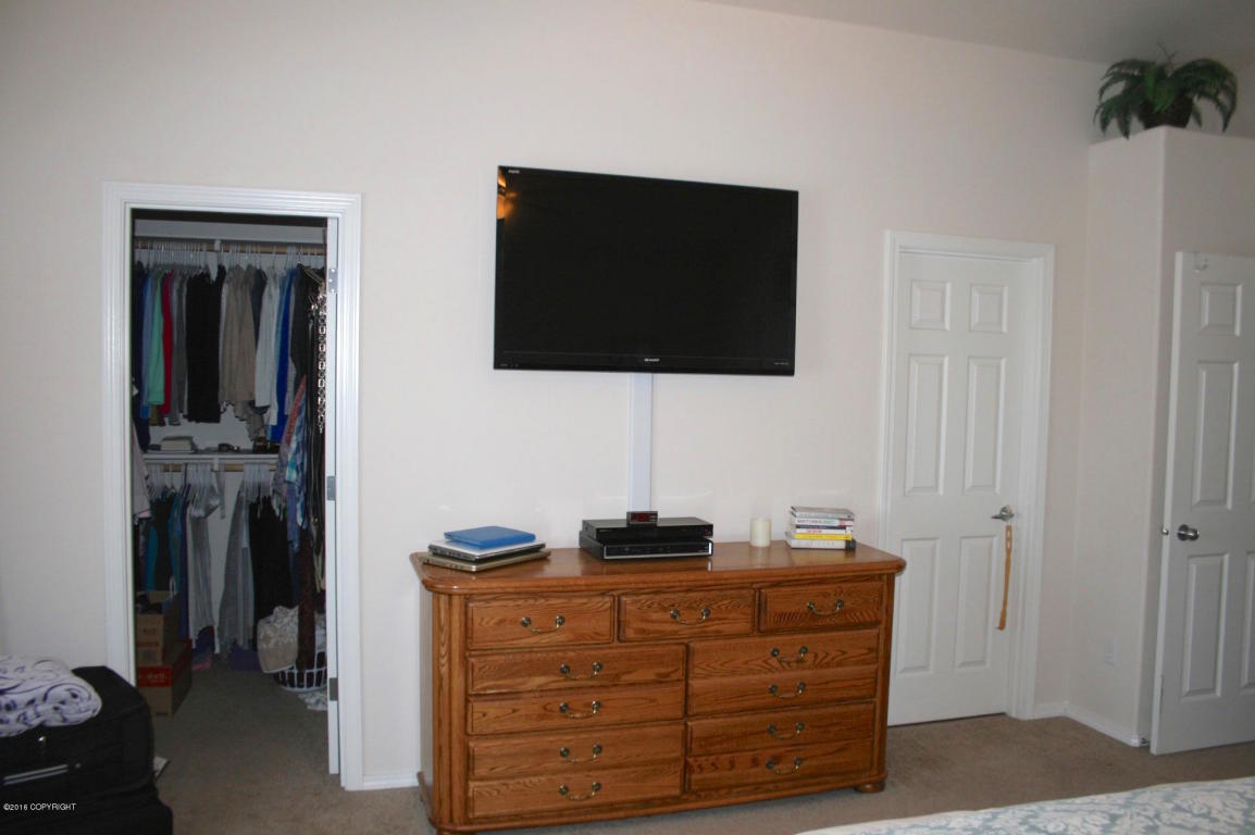 5667 Sapphire Loop # 24B, Anchorage, AK 99504 photo 9