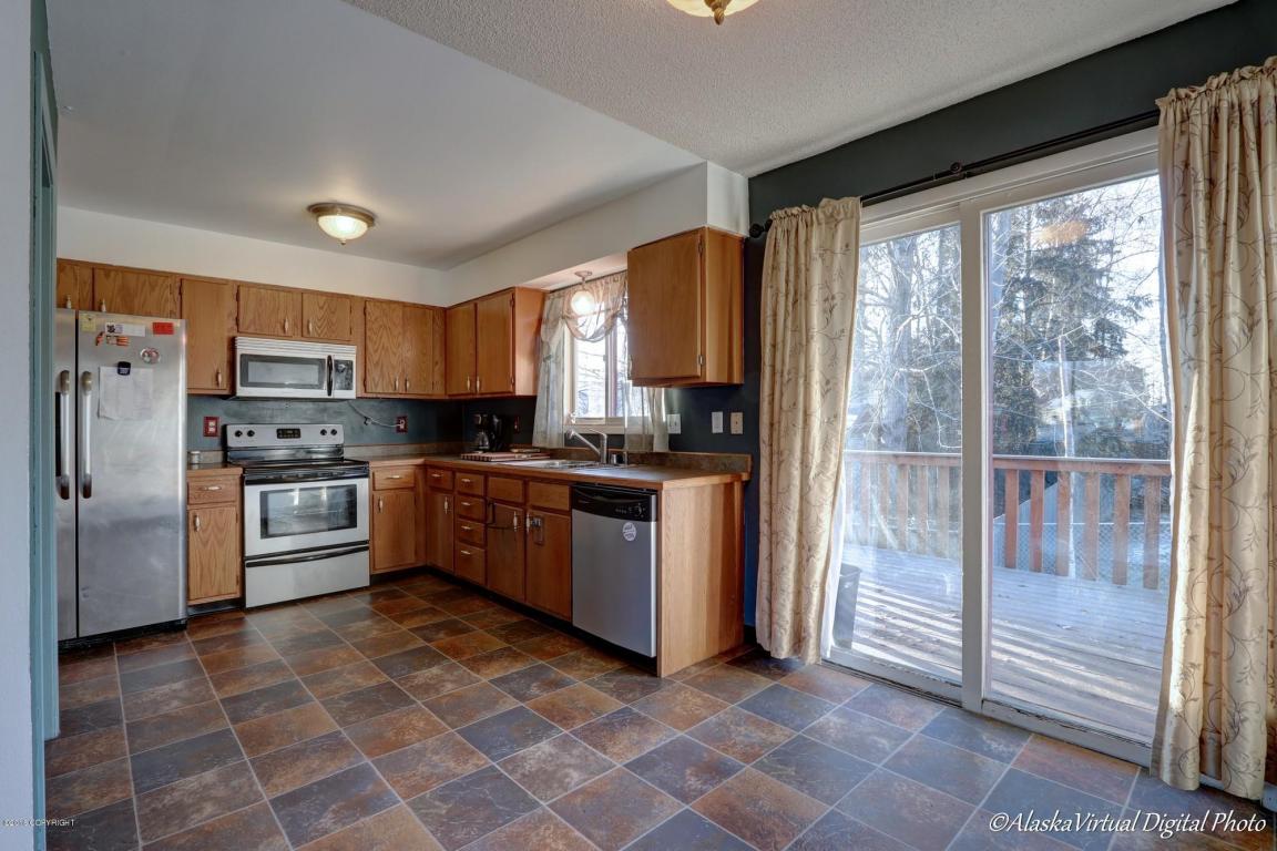 3071 Rosalind Loop, Anchorage, AK 99507 photo 10