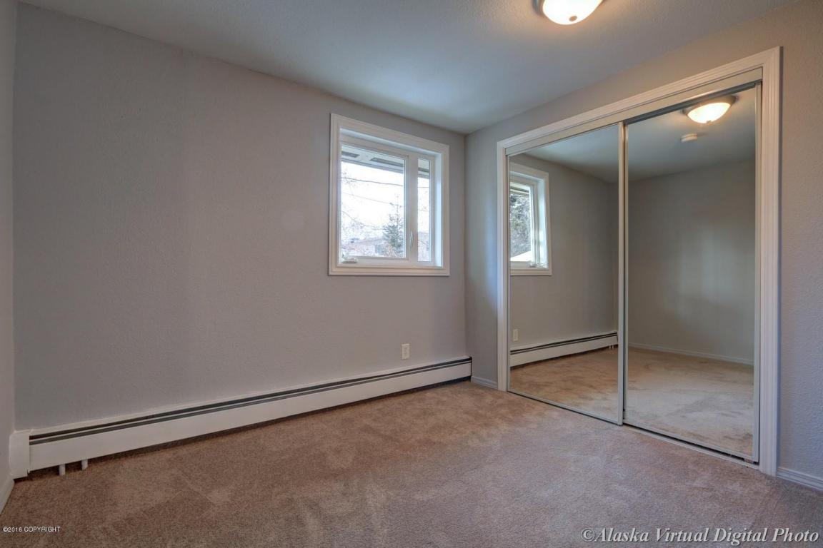 6830 E 12th Ave, Anchorage, AK 99504 photo 16