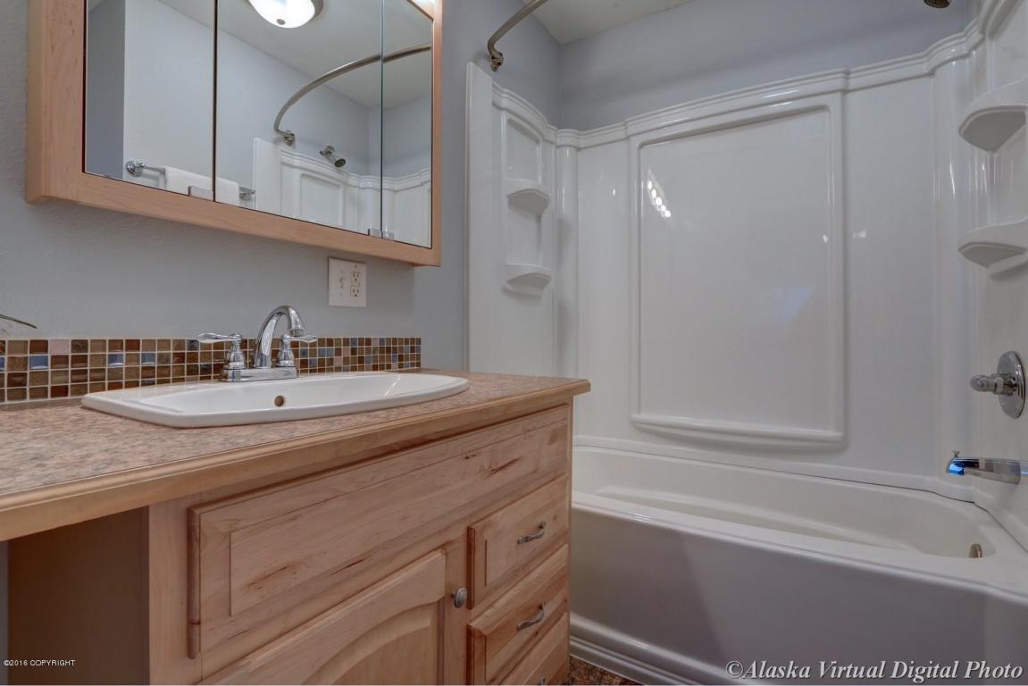 6830 E 12th Ave, Anchorage, AK 99504 photo 22