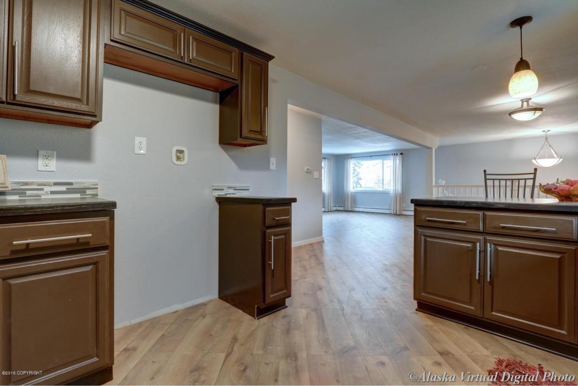 6830 E 12th Ave, Anchorage, AK 99504 photo 10