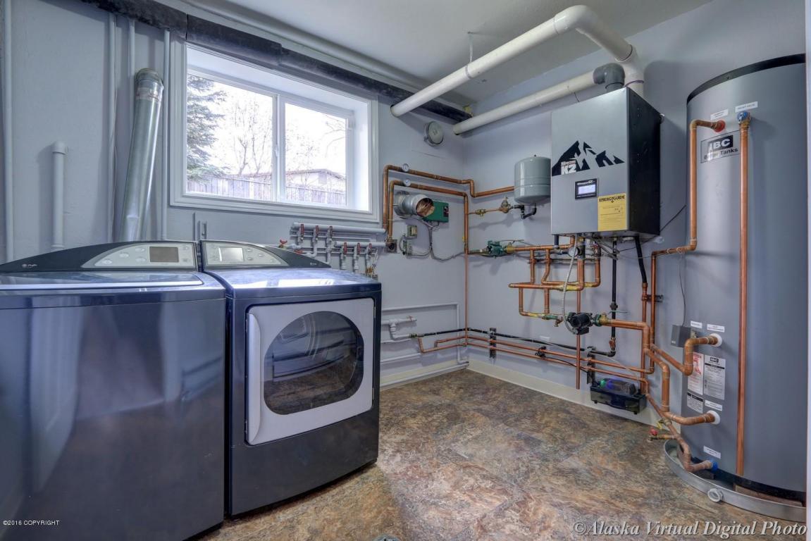 6830 E 12th Ave, Anchorage, AK 99504 photo 27