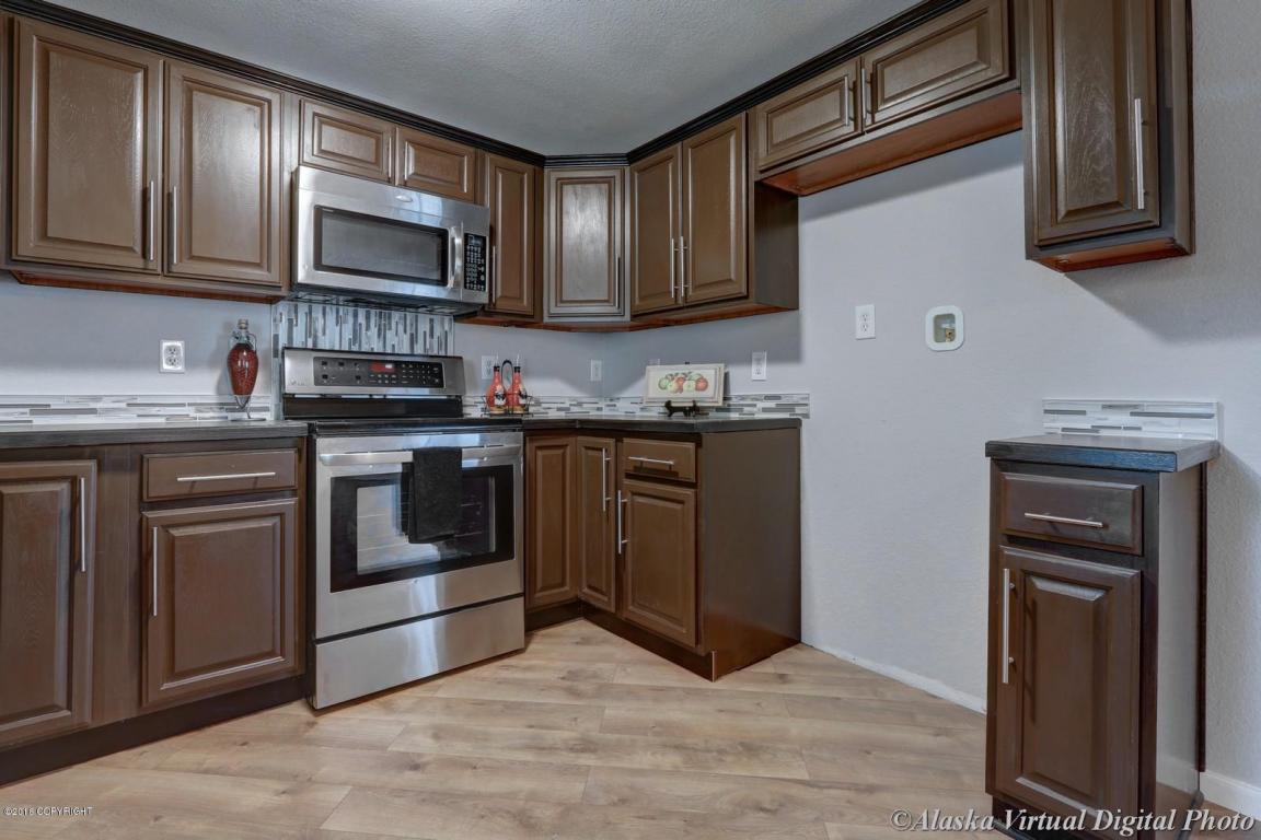6830 E 12th Ave, Anchorage, AK 99504 photo 9
