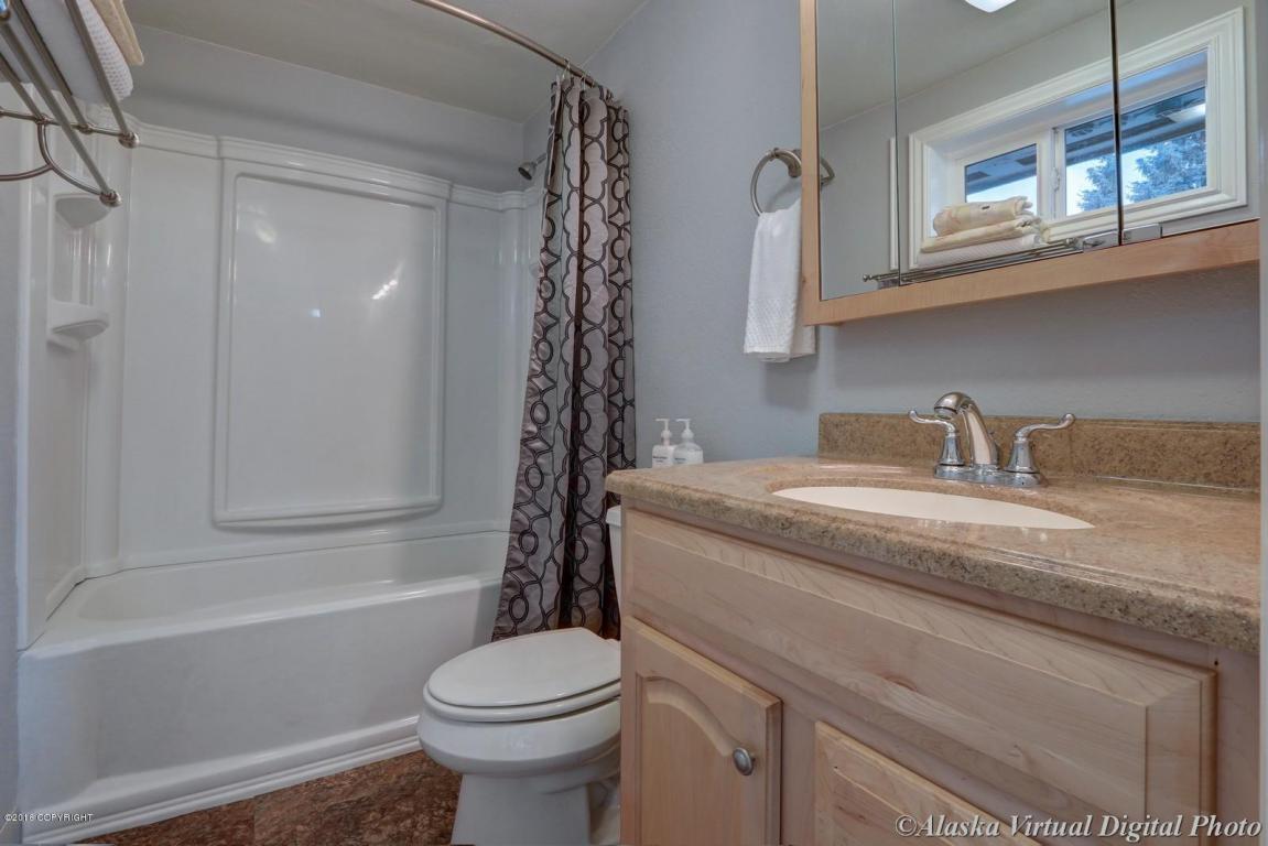 6830 E 12th Ave, Anchorage, AK 99504 photo 15