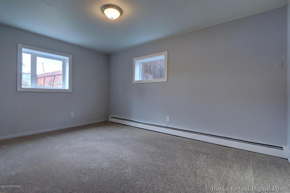 6830 E 12th Ave, Anchorage, AK 99504 photo 25