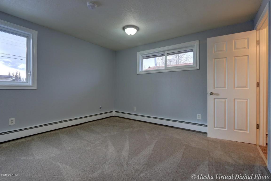 6830 E 12th Ave, Anchorage, AK 99504 photo 13