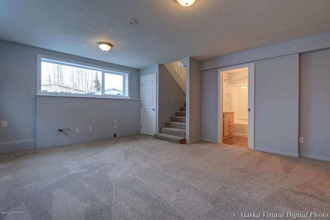 6830 E 12th Ave, Anchorage, AK 99504 photo 21
