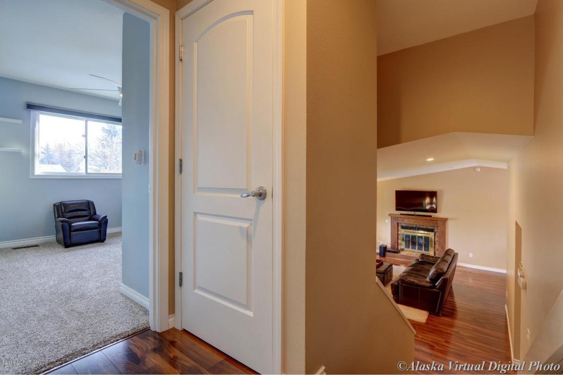 3011 Rosalind Loop, Anchorage, AK 99507 photo 13