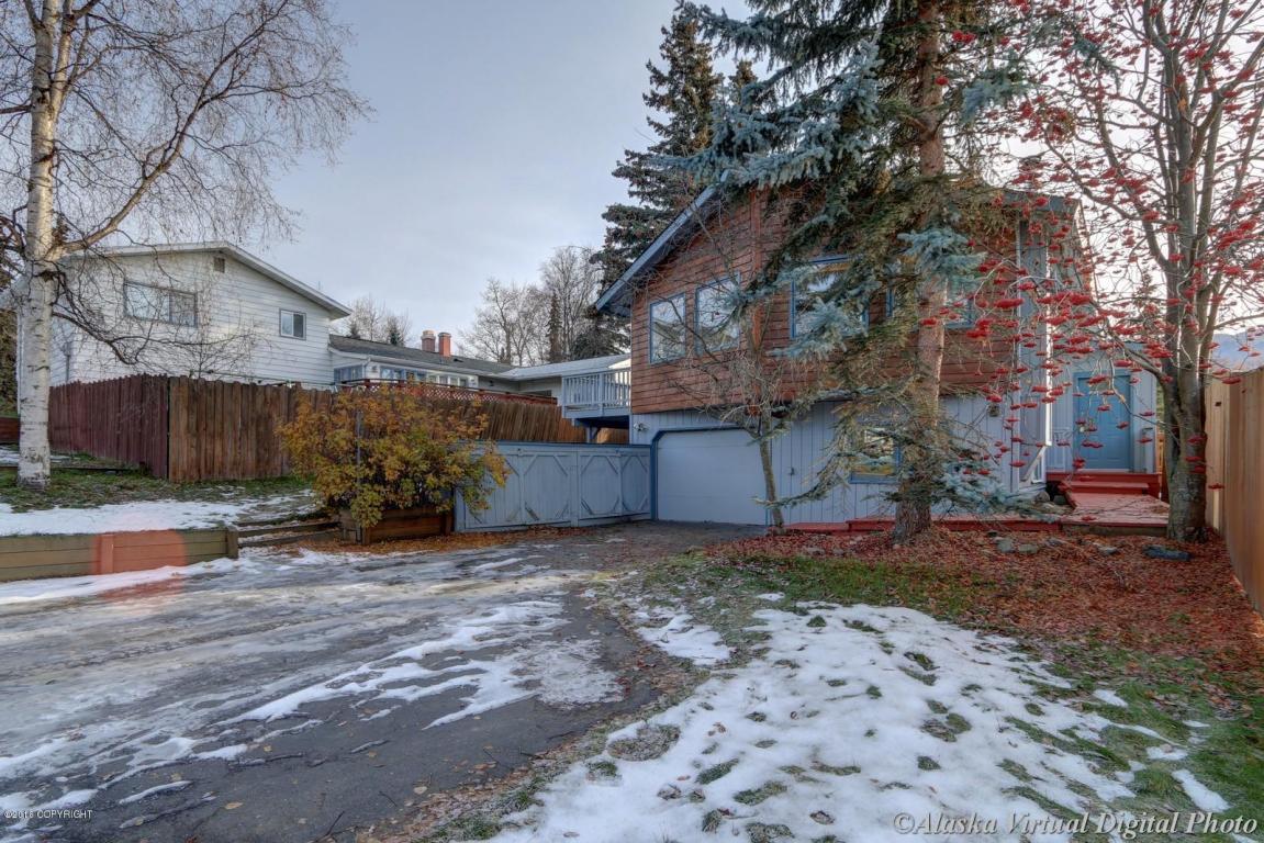 18222 Kantishna Dr, Eagle River, AK 99577 photo 2