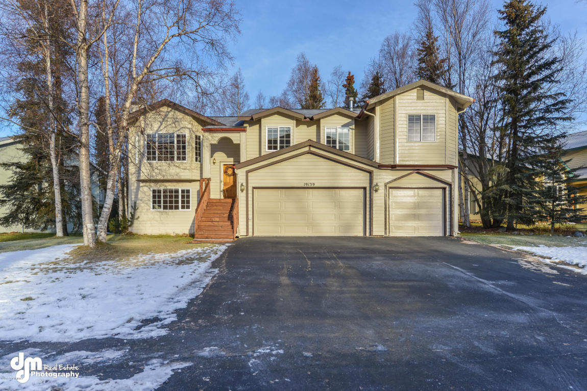 19139 Babrof Dr, Eagle River, AK 99577 photo 1
