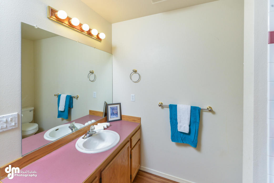 19139 Babrof Dr, Eagle River, AK 99577 photo 12