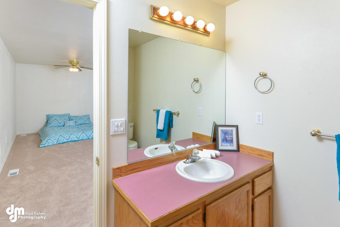19139 Babrof Dr, Eagle River, AK 99577 photo 13