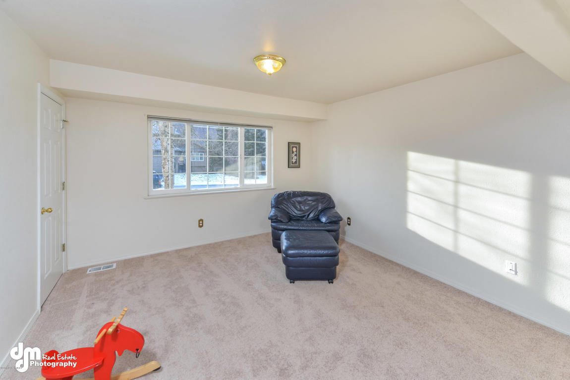 19139 Babrof Dr, Eagle River, AK 99577 photo 27