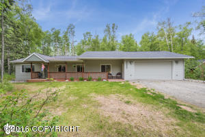 7310 N False Pass Cir, Wasilla, AK 99654 photo 1