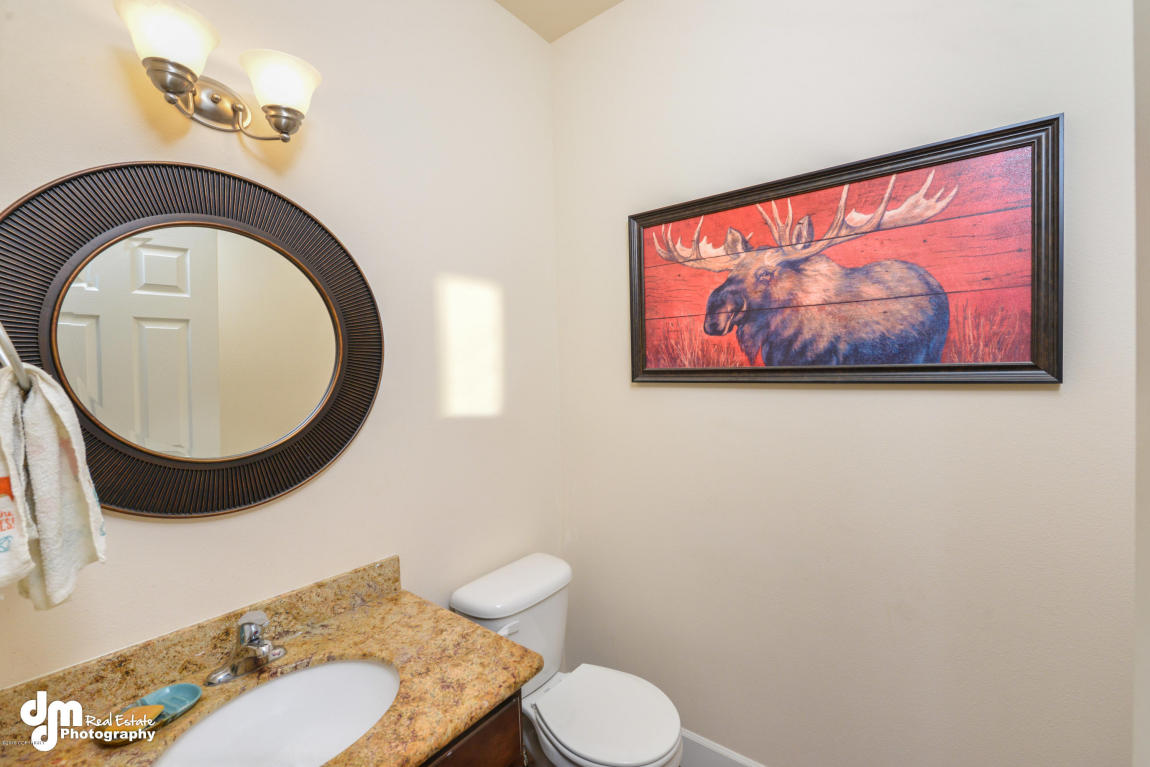13062 Rosser Dr, Eagle River, AK 99577 photo 9