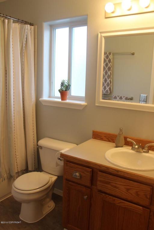 11204 Echo St, Eagle River, AK 99577 photo 13