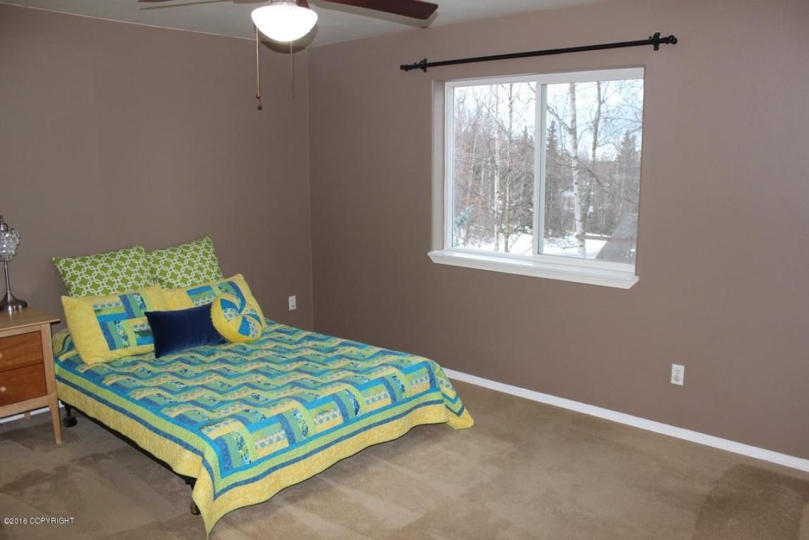 11204 Echo St, Eagle River, AK 99577 photo 11