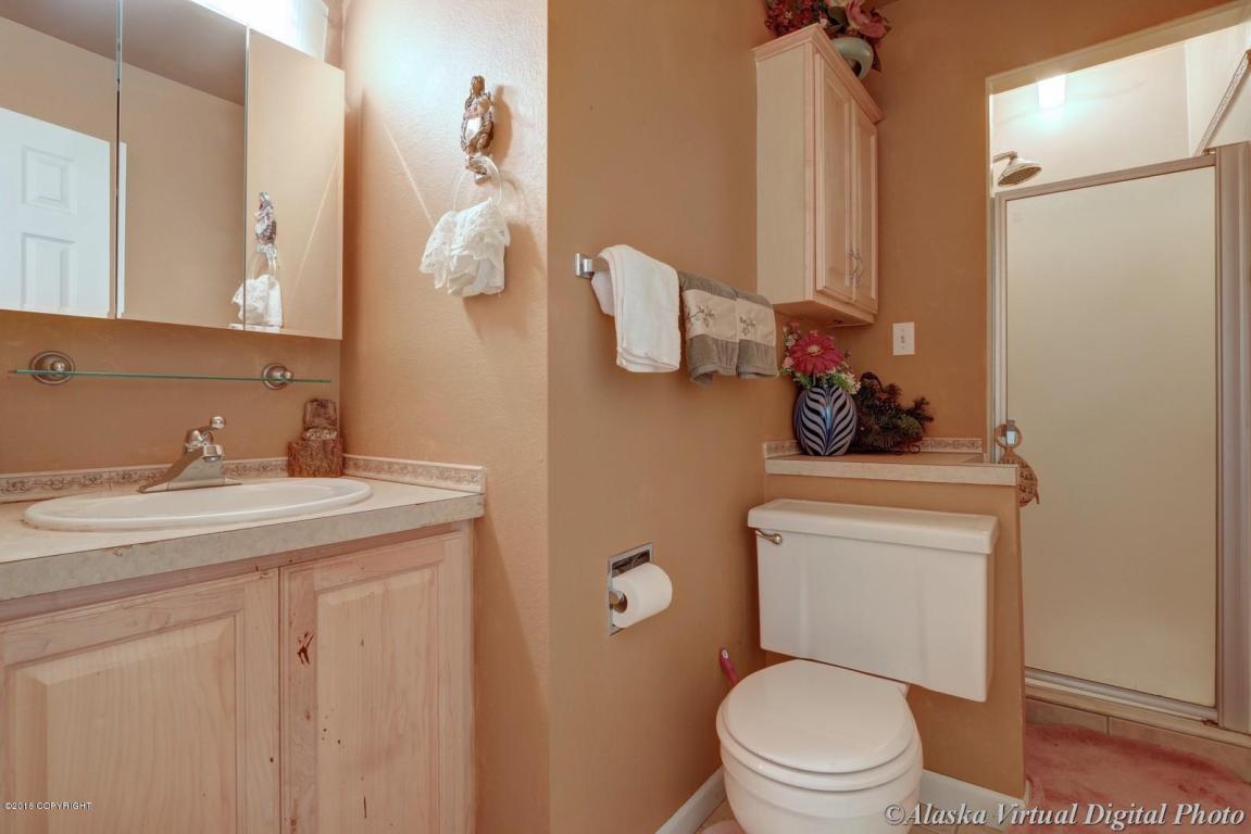 8620 E 10th Ave, Anchorage, AK 99504 photo 15